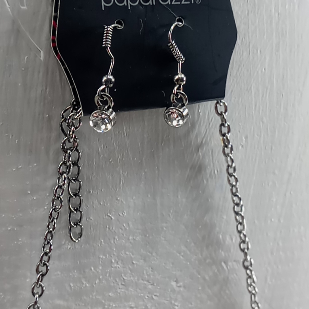 Necklace set - Picture 2 of 2